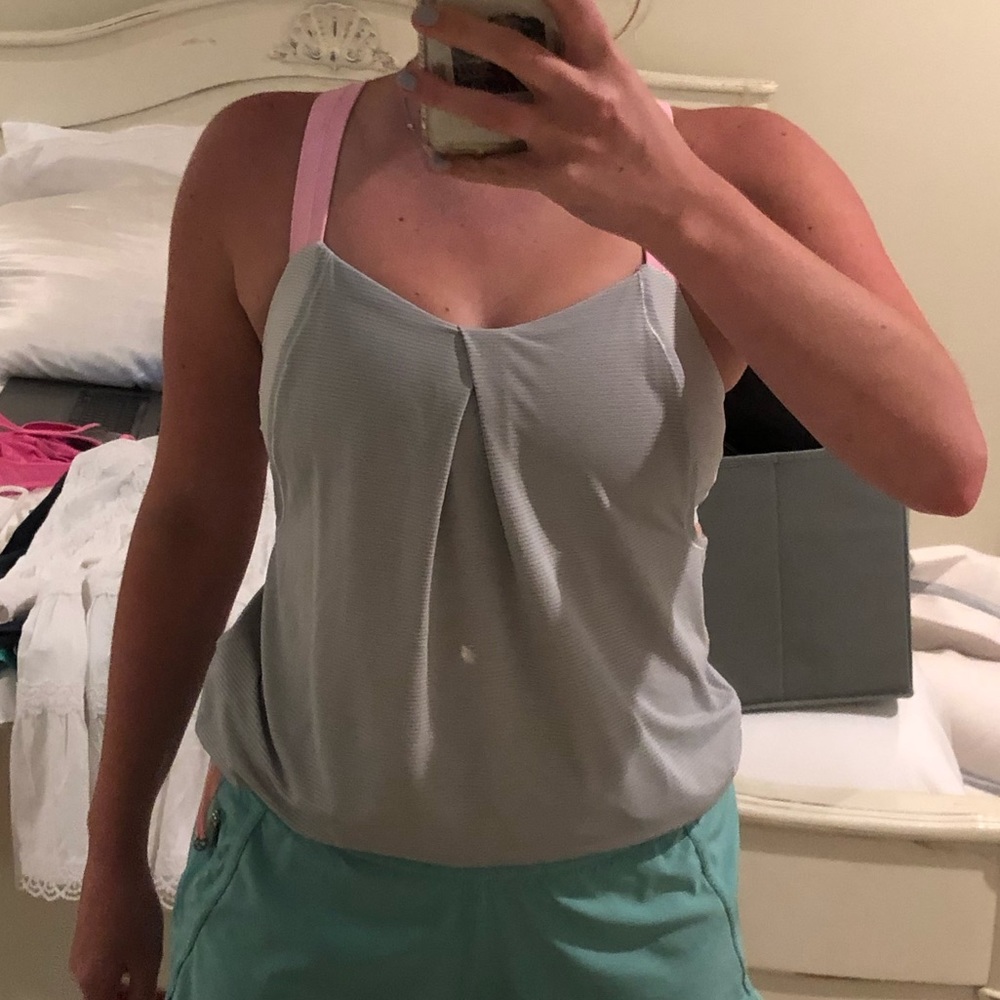 lulu lemon workout top